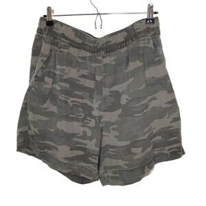 Sanctuary Social Standard Women's Sz L Green Camo Lyocell Shorts (1878)